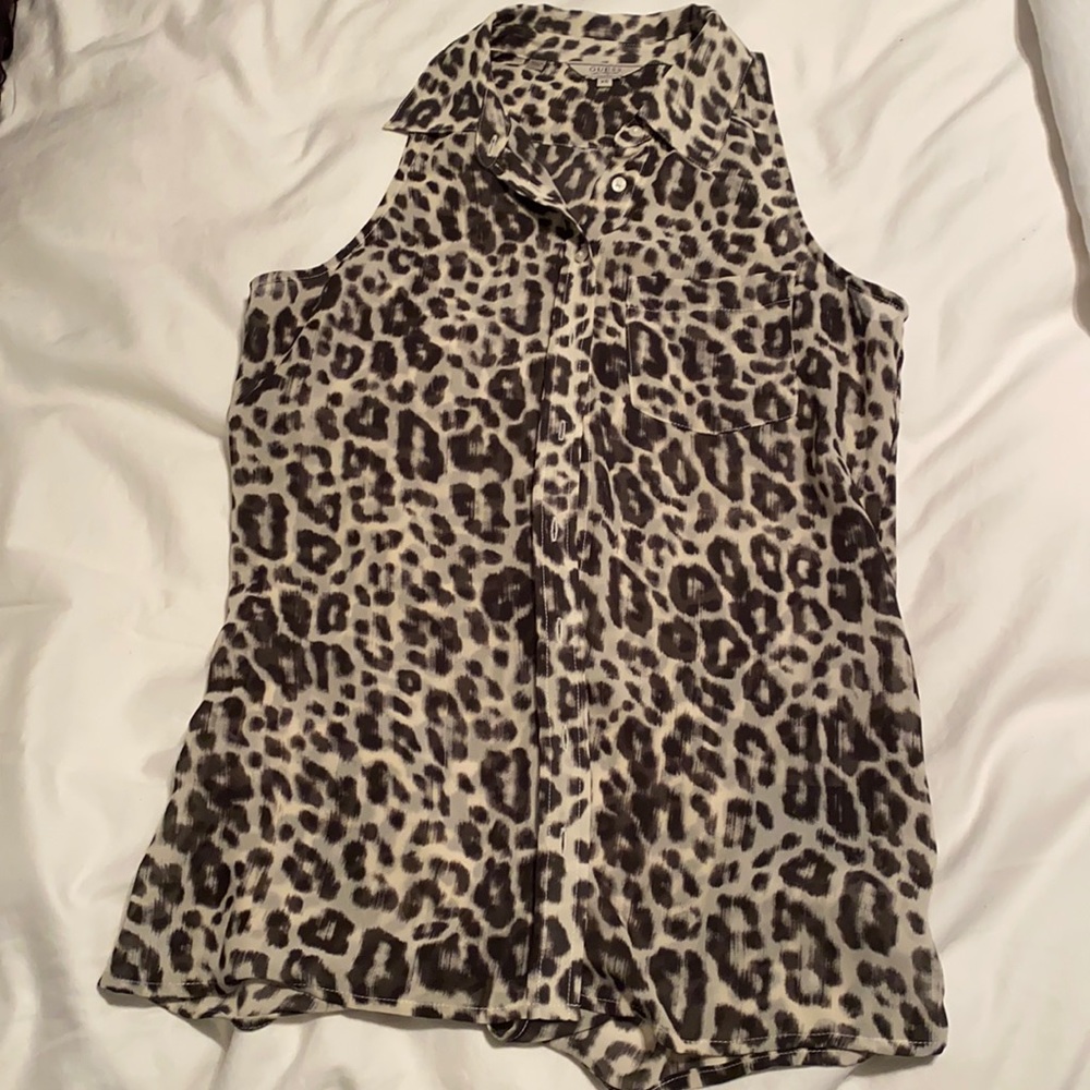 XS sleeveless Guess blouse